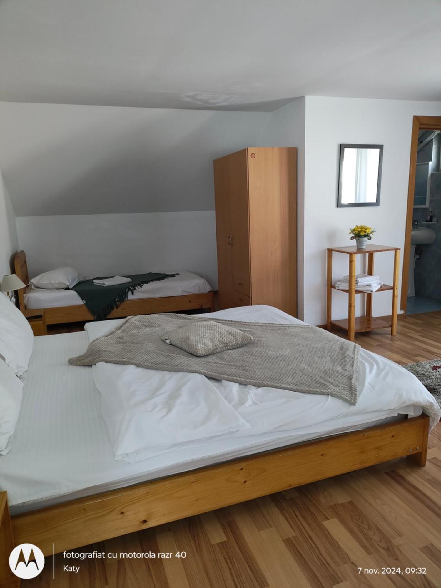 Casa Zura Hotel Busteni Ngoại thất bức ảnh